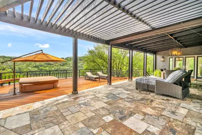 702 Los  Escondidos, Marble Falls, TX 78654 - Photo 4