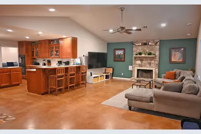 101 Stadium View Dr, Marble Falls, TX 78654 - Photo 6