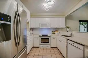 204 Blue Ground, Horseshoe Bay, TX 78657 - Photo 10