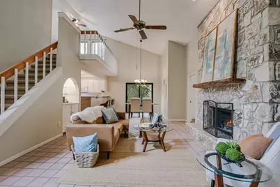 204 Blue Ground, Horseshoe Bay, TX 78657 - Photo 4