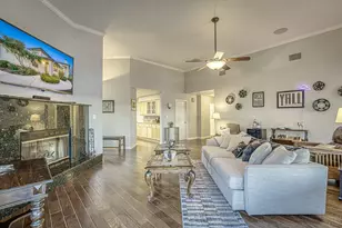 609 E Briarway Dr, Granite Shoals, TX 78654 - Photo 8