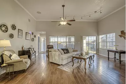 609 E Briarway Drive, Granite Shoals, TX 78654 - Photo 6