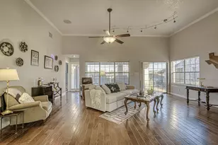 609 E Briarway Dr, Granite Shoals, TX 78654 - Photo 6