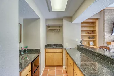 117 Lost Spur #2, Horseshoe Bay, TX 78657 - Photo 8