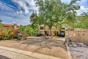 117 Lost Spur, Horseshoe Bay, TX 78657 - Photo 2