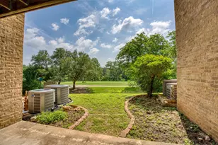 117 Lost Spur, Horseshoe Bay, TX 78657 - Photo 16