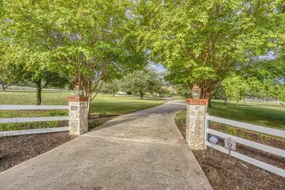 408 Haney Trace, Horseshoe Bay, TX 78657 - Photo 2