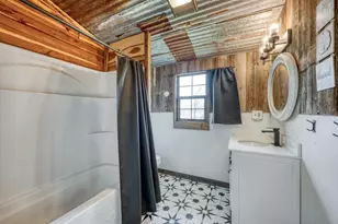 554 Barnett St, Kingsland, TX 78639 - Photo 24