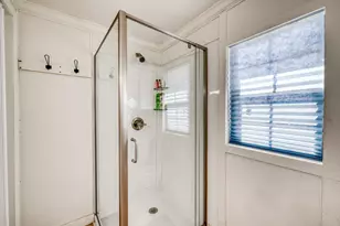 554 Barnett St, Kingsland, TX 78639 - Photo 14