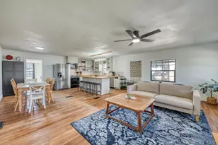 554 Barnett St, Kingsland, TX 78639 - Photo 6