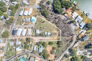 554 Barnett St, Kingsland, TX 78639 - Photo 2