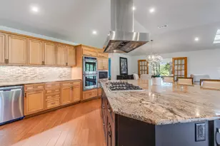 408 Sombrero, Horseshoe Bay, TX 78657 - Photo 16