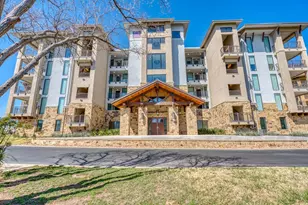 90 Island Dr, Horseshoe Bay, TX 78657 - Photo 1