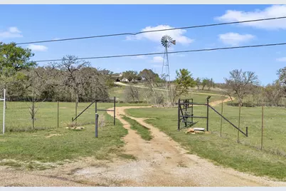 171 Cr 117, Llano, TX 78643 - Photo 2