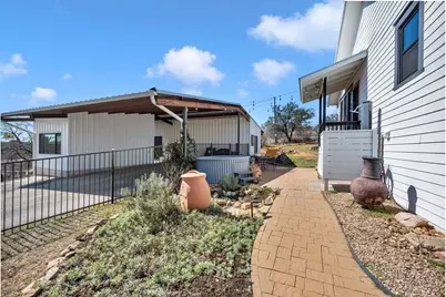 171 Cr 117, Llano, TX 78643 - Photo 14