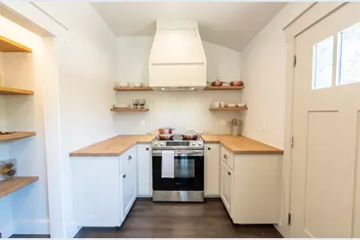 701 S Vandeveer Street, Burnet, TX 78611 - Photo 12