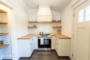 701 S Vandeveer St, Burnet, TX 78611 - Photo 12