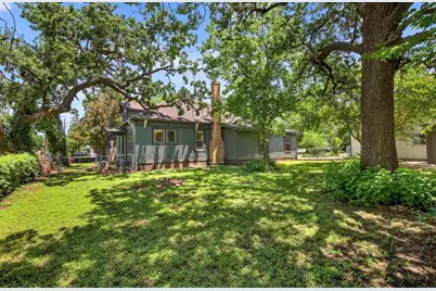 701 S Vandeveer Street, Burnet, TX 78611 - Photo 22