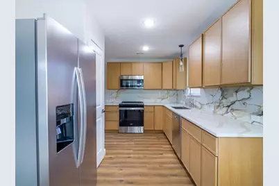 301 Cedarhill, Granite Shoals, TX 78654 - Photo 10