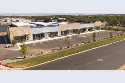 2205 Warehouse Cir, Marble Falls, TX 78654 - Photo 4