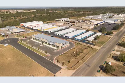 2205 Warehouse Cir, Marble Falls, TX 78654 - Photo 6