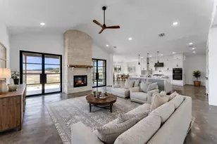 138 Cloudwood Ranch Rd, Briggs, TX 78608 - Photo 4