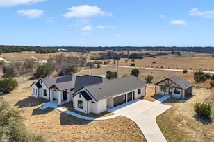 138 Cloudwood Ranch Rd, Briggs, TX 78608 - Photo 34