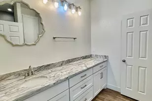 603 E Ellis St, Llano, TX 78643 - Photo 10