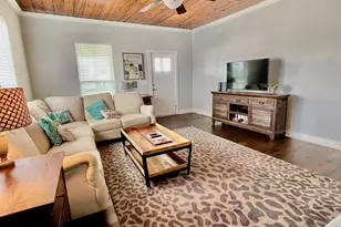 1408 Ford St, Llano, TX 78643 - Photo 4