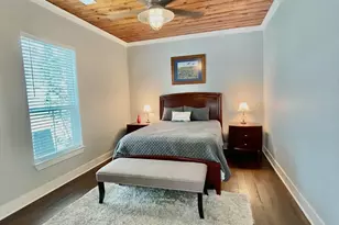 1408 Ford St, Llano, TX 78643 - Photo 10