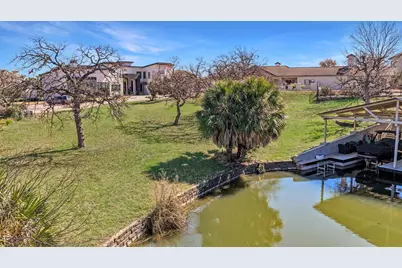 83E Applehead Island Drive, Horseshoe Bay, TX 89657 - Photo 10