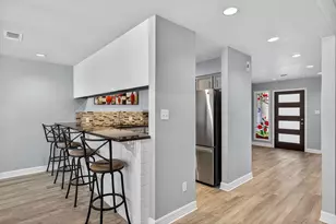 320 Twin Sails, Horseshoe Bay, TX 78657 - Photo 10