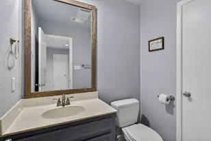 320 Twin Sails, Horseshoe Bay, TX 78657 - Photo 16