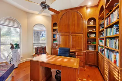 1015 Mountain Leather, Horseshoe Bay, TX 78657 - Photo 16