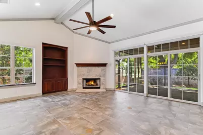 101 Blanco Court, Horseshoe Bay, TX 78657 - Photo 10