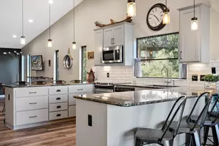 106 Center Cove II Loop, Spicewood, TX 78669 - Photo 20