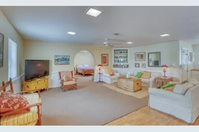 1833 Highland Dr, Highland Haven, TX 78654 - Photo 12