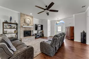 185 Broadmoor St, Meadowlakes, TX 78654 - Photo 6