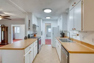 508 W Lakecrest, Bluffton, TX 78607 - Photo 10