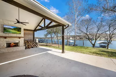 1001 Lakeshore Dr, Marble Falls, TX 78654 - Photo 12