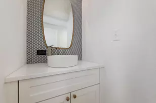 1001 Lakeshore Dr, Marble Falls, TX 78654 - Photo 26