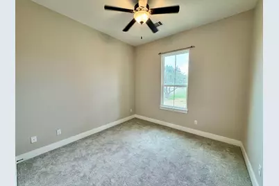 124 Sunrise Circle, Liberty Hill, TX 78642 - Photo 4