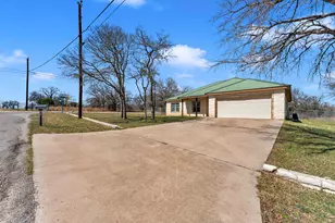145 Chaumont St St, Kingsland, TX 78639 - Photo 4