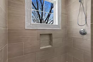 1332 S Lakeside Dr, Burnet, TX 78611 - Photo 18