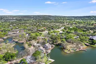 1332 S Lakeside Dr, Burnet, TX 78611 - Photo 30