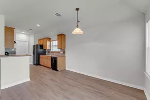 204 Cailin Ct, Burnet, TX 78611 - Photo 16