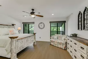 402 Lost Echo, Horseshoe Bay, TX 78657 - Photo 10