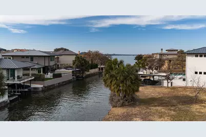 67 Applehead Island Drive, Horseshoe Bay, TX 78657 - Photo 4