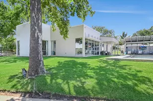 317 Scenic Dr, Horseshoe Bay, TX 78657 - Photo 36