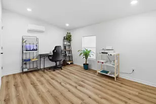 728 Driftwood Ln, Cottonwood Shores, TX 78657 - Photo 16